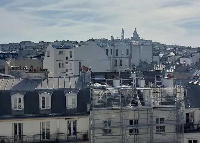 Flat With Tour Eiffel View And Montmartre