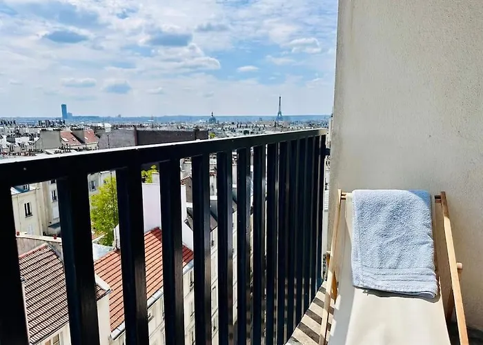 Flat With Tour Eiffel View And Montmartre