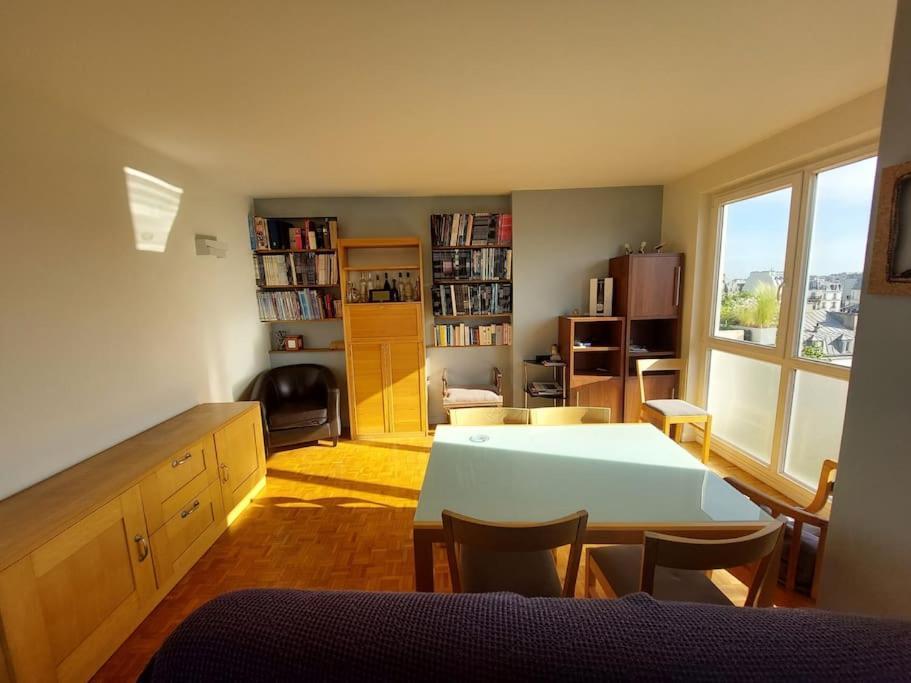 Flat With Tour Eiffel View And Montmartre
